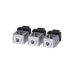 Wire connector with control wire voltage