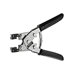 Utensile di pressatura per comprimere contemporaneamente entrambe le parti dell'alloggiamento per l'assemblaggio in loco di connettori maschio RJ45