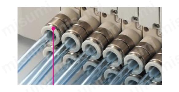 例：φ4（直径4mm）のチューブを接続した外観