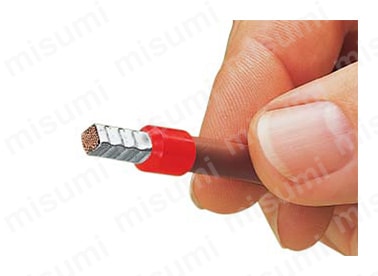 圧着後は電線に密着し素線のバラケを防止。