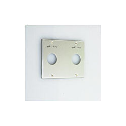 コンセント用プレート 引掛形15A・20A φ34.5（ボス径34.5mm）×2ヶ用