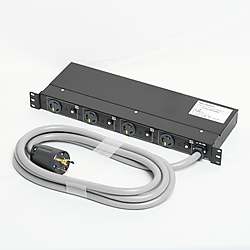 1Uコンセントバー（NEMA L6-15・20）