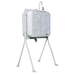 屋外用灯油タンク ホームタンク両面タイプ 標準脚/短脚195型 画像